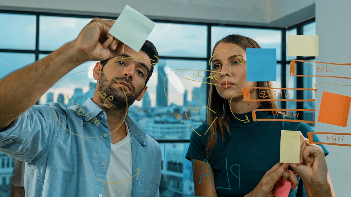 Hyper-Personalized-Experiences - EMEA Entrepreneur